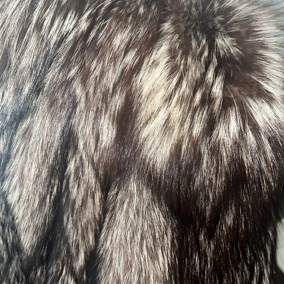 Silver Fox fur coat full length size large mint condition - Picture 13 of 14